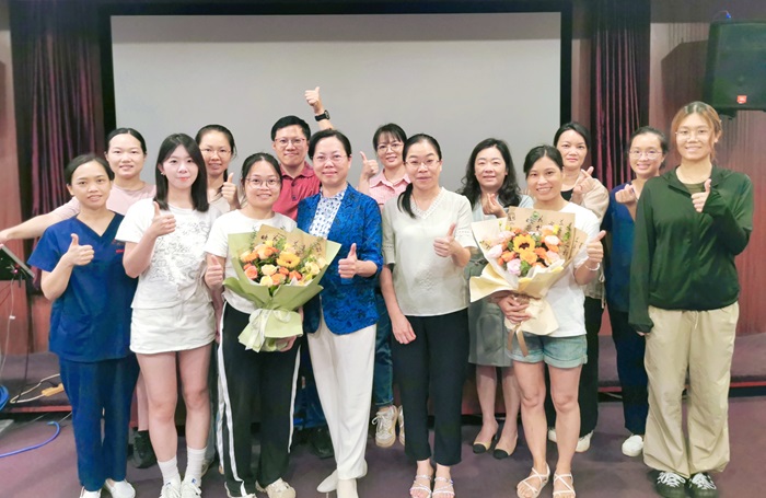 不负韶华 未来可期——918博天堂口腔全科住培基地举办2024届学员结业典礼 第 3 张 不负韶华 未来可期——918博天堂口腔全科住培基地举办2024届学员结业典礼 第 3 张