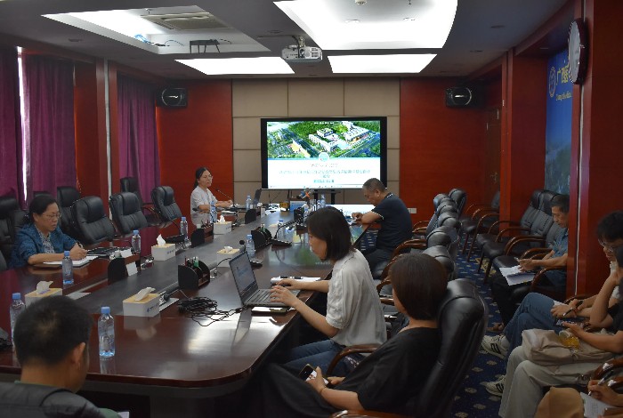 教学办主任黎彦作培训基地层面住培工作介绍.jpg 教学办主任黎彦作培训基地层面住培工作介绍.jpg