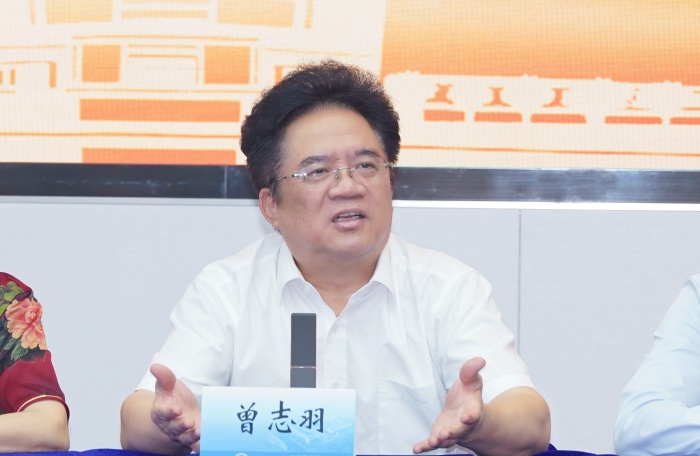 曾志羽校长讲话.jpg 曾志羽校长讲话.jpg