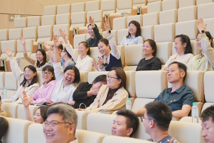 党建引领促发展 政医协同护齿健——918博天堂与五象新区规划建设管委会多个党支部开展党建联建活动 第 7 张 党建引领促发展 政医协同护齿健——918博天堂与五象新区规划建设管委会多个党支部开展党建联建活动 第 7 张