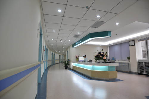 病房.jpg 病房.jpg